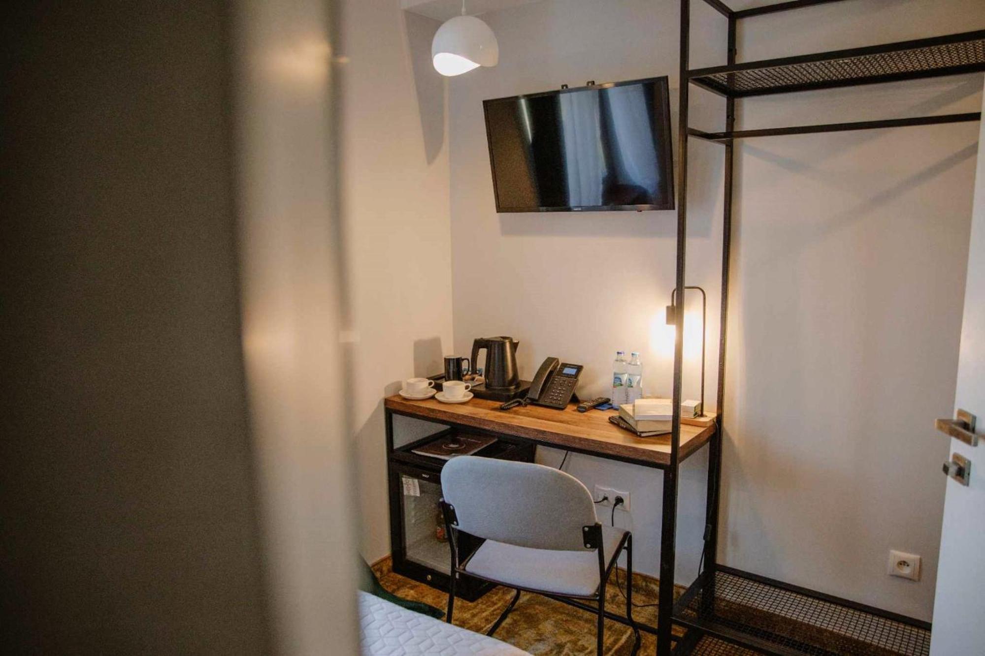 Stacja Kultura Otel Poniatowa Dış mekan fotoğraf