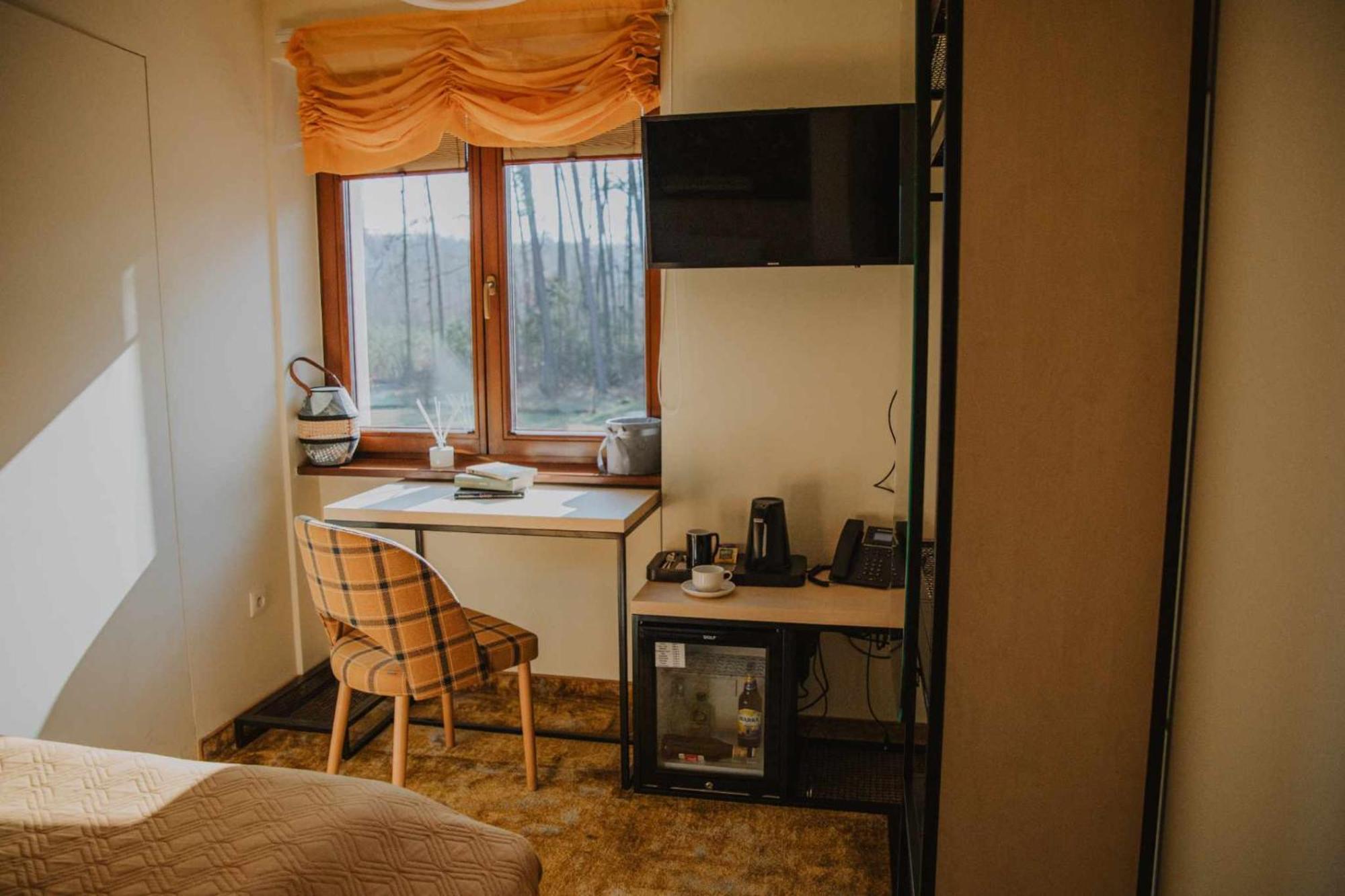 Stacja Kultura Otel Poniatowa Dış mekan fotoğraf